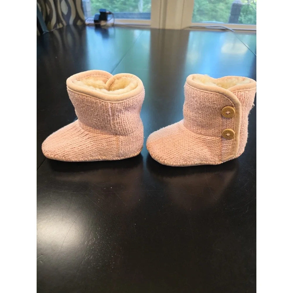 UGG Jesse Purl Knit Infant Baby Boots Pink Sheepskin‎ Lined Size 2/3 (6-12M)